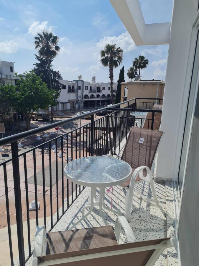 Almyria Apartments - By Imh Travel & Tours Pafos Zewnętrze zdjęcie