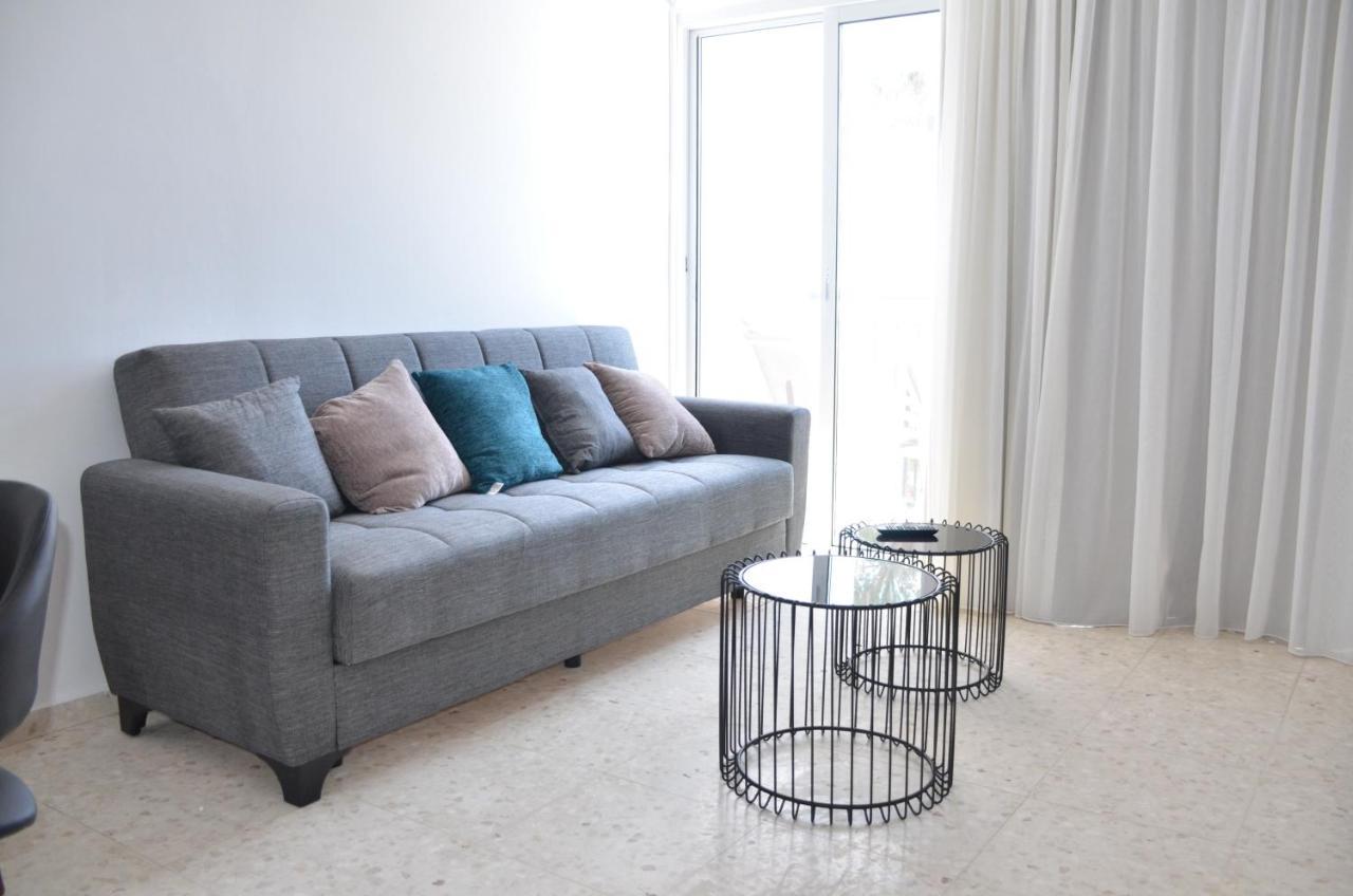 Almyria Apartments - By Imh Travel & Tours Pafos Zewnętrze zdjęcie